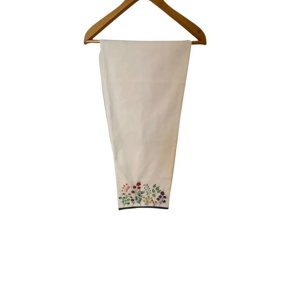 Unbranded beautiful white